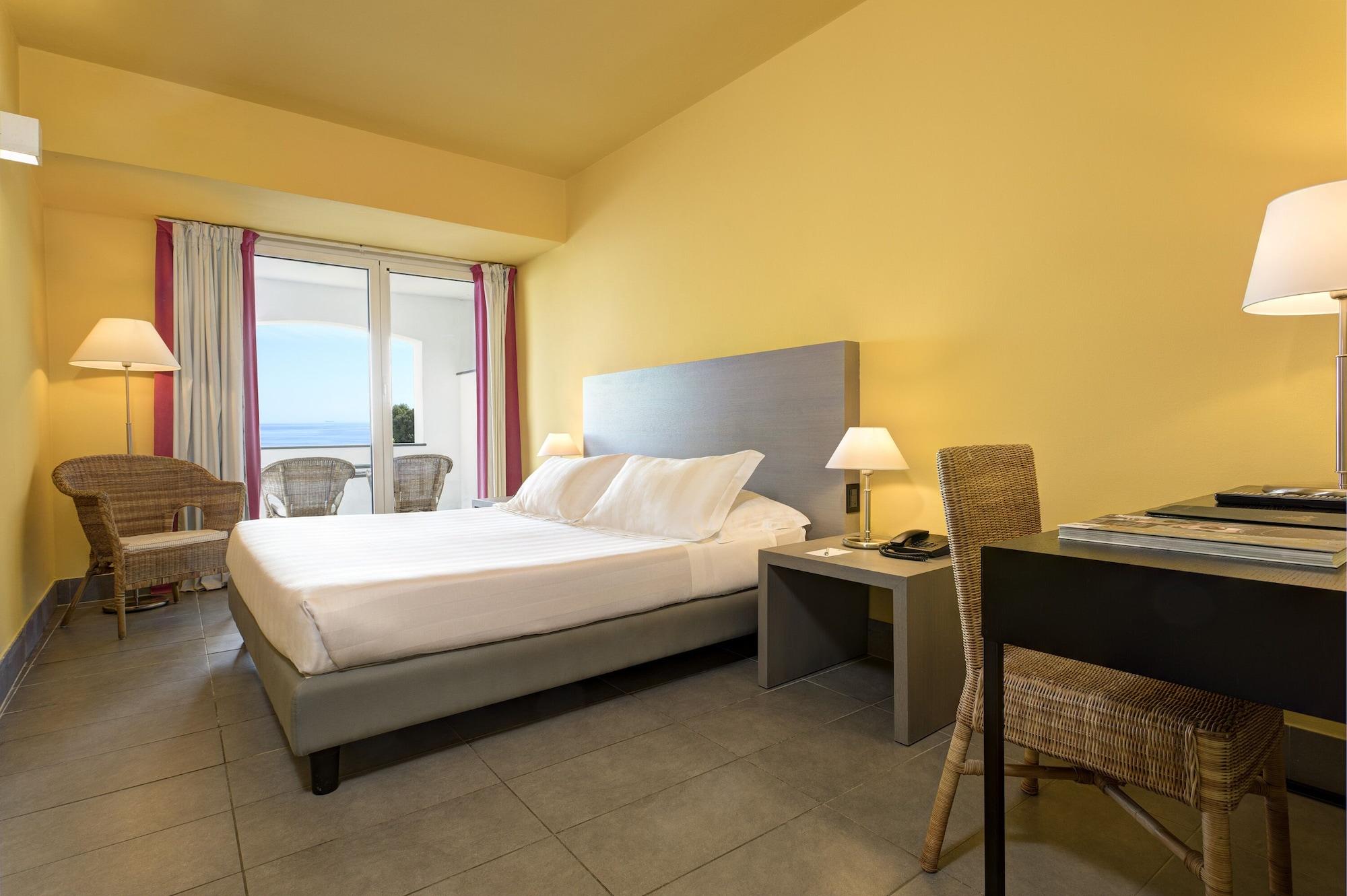 Punta San Martino 4*