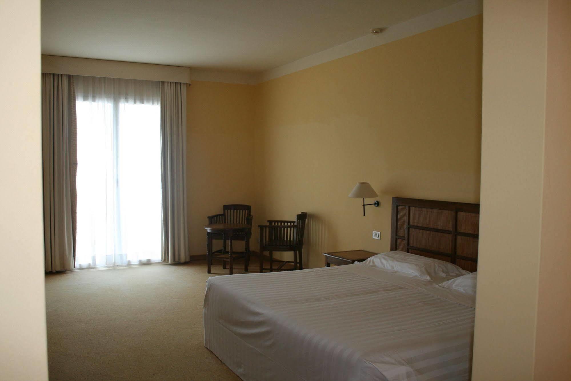 Hotel Punta San Martino 4*